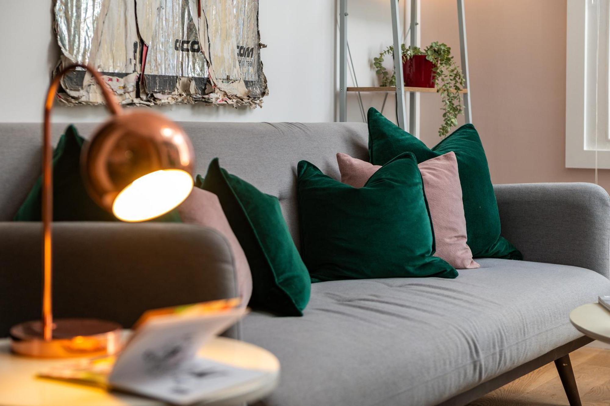 1Br Stylish Flat By Hostarahomes, Near Liverpool Street, Prime London Location, Sleeps Up To 4 ภายนอก รูปภาพ