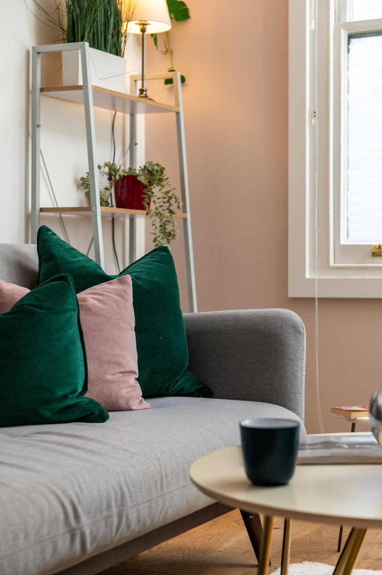1Br Stylish Flat By Hostarahomes, Near Liverpool Street, Prime London Location, Sleeps Up To 4 ภายนอก รูปภาพ